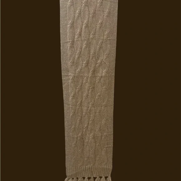 J. Crew Beige Cable Knit chunky scarf - Picture 6 of 7